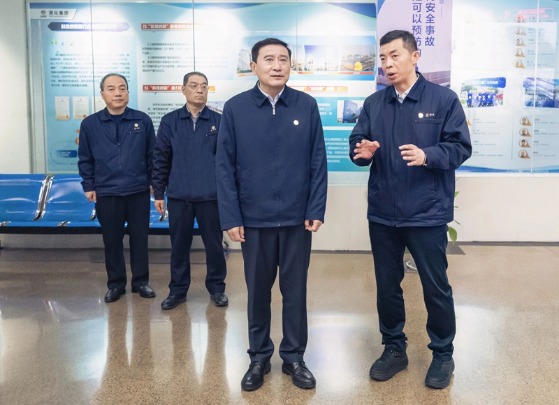 1761741239744512.jpeg 20251029095259_16553.jpg